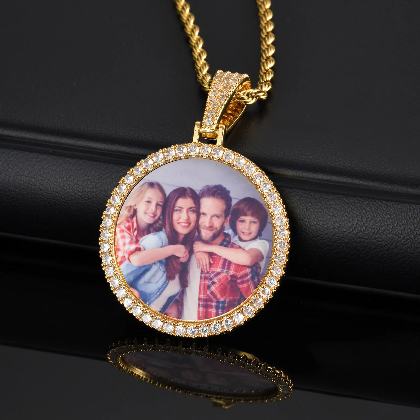 Vnox Free Custom Round Photo Frame Necklaces Gift for Women Men,Big Coin Pendant Zircon Stone Circle,Family Picture Gift to Dad