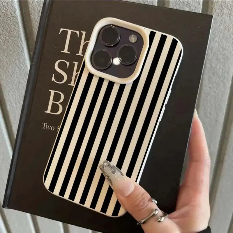 Colorful Striped Minimalist INS Couple Phone Case For iPhone 17 16 11 13 12 14 15 Pro Max XS X XR 7 8 Plus 16E 16 17 Pro Cover