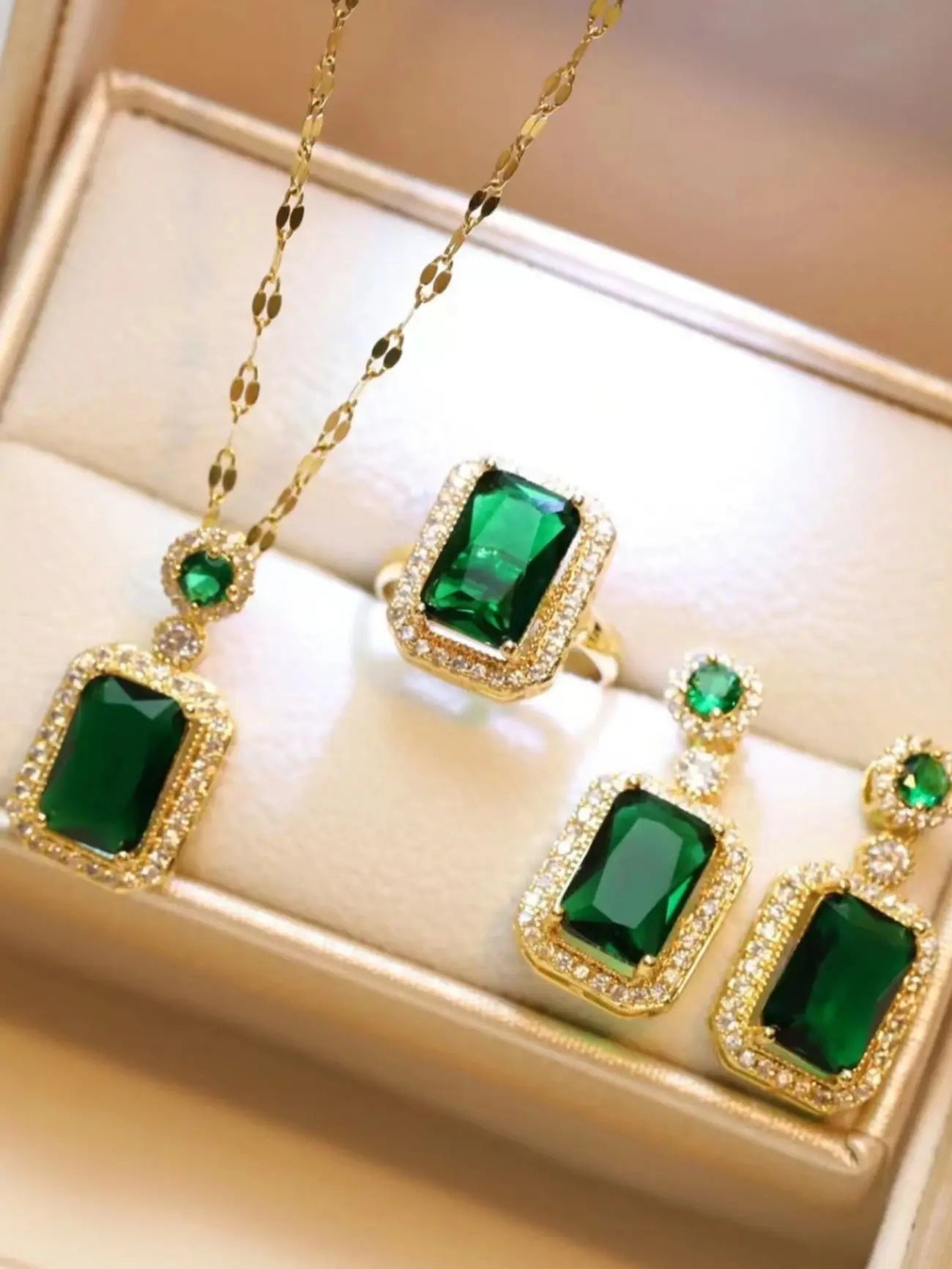 4 pieces of women's fashionable square jewelry necklace with earrings, ring set, banquet party, birthday gift accessories