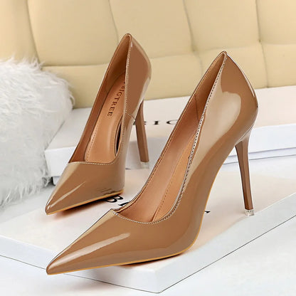 Dropshipping Escarpins Femme Small MOQ Big Size 43 Formal Trendy Reflective Pointed Toe Nude High Heeled Women's Pumps Shoes