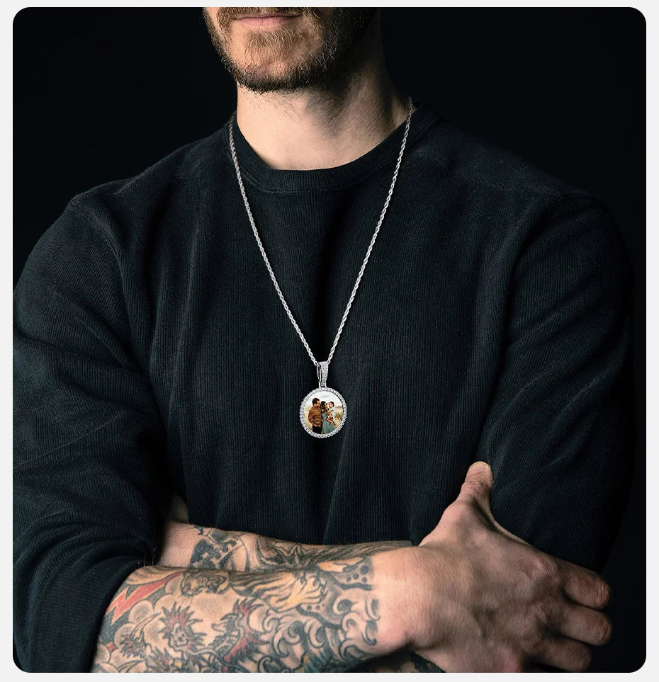 Vnox Free Custom Round Photo Frame Necklaces Gift for Women Men,Big Coin Pendant Zircon Stone Circle,Family Picture Gift to Dad