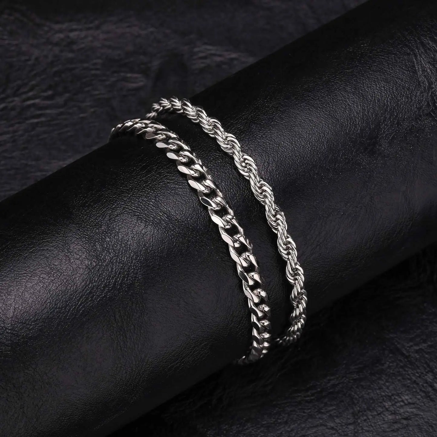 2pcs Men's Chain Bracelets,Stainless Steel Silver Gold Black Color Twist Rope Chain Wristband,Trendy Cuban Link Chains Gift