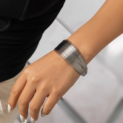 Wide Metal Bracelet Multilayer Wires Open Adjustable Cuff Bangles for Women Fashion Personality Luxury Jewelry Accessories Gift