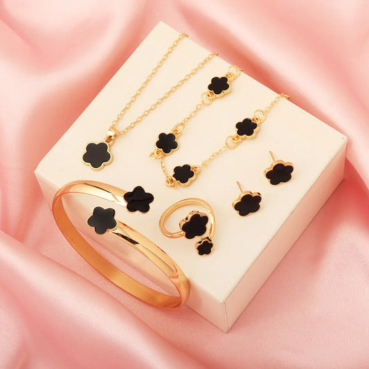 1 pair of earrings+1 necklace+1 bracelet+1 bracelet+1 ring Fashion Lucky Flower Design Alloy Jewelry Set Accessories