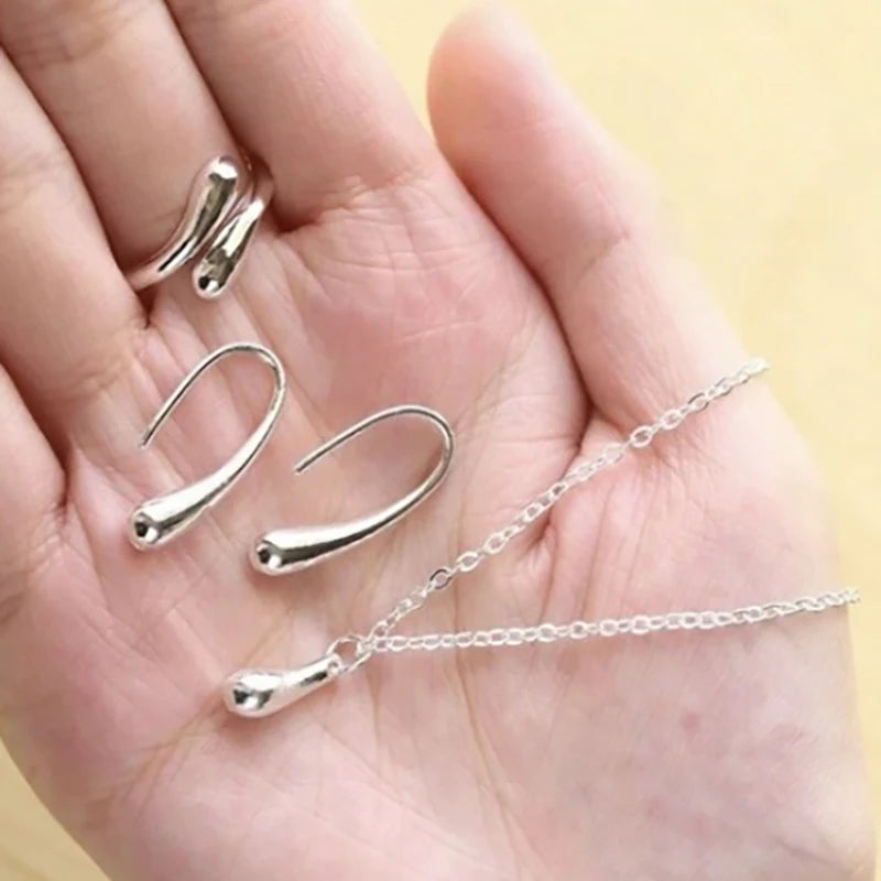 Ladies' Fashion Tear Bead Jewelry Set Gold Ring Necklace Bracelet Earring Four Piece Set Suitable For Engagement Jewelry Gifts