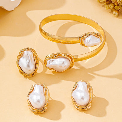 Women's Jewelry Set, Fashionable Baroque Style Bracelet, Ring, and Earring Set, Suitable for Daily Wear, Parties, and as a Gift