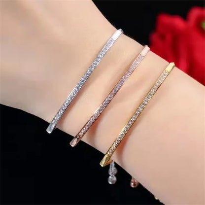 Creative fashion delicate hand jewellery with rhinestones single row arc adjustable bracelet