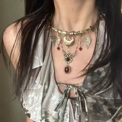 Glamorous Choker with Vintage Appeal; Red Crystal Moon Geometric Pendant Design; Women's Daily, Prom, Date Night Jewellery.