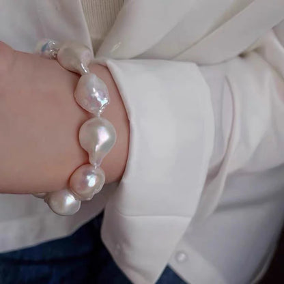 Natural Freshwater Irregular Colorful Bright White Baroque Pearl Bracelet with Elastic Rope That Can Be Adjusted in Size Freely