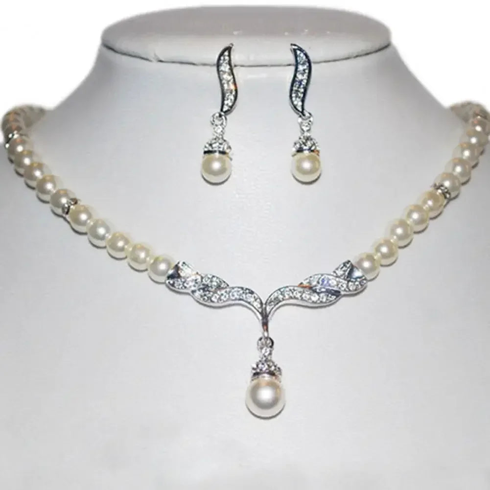 Elegant Necklace Earrings Women Fashion Jewelry Set Faux Pearl Bridal Wedding Alloy Party Studs Necklace Earrings Set