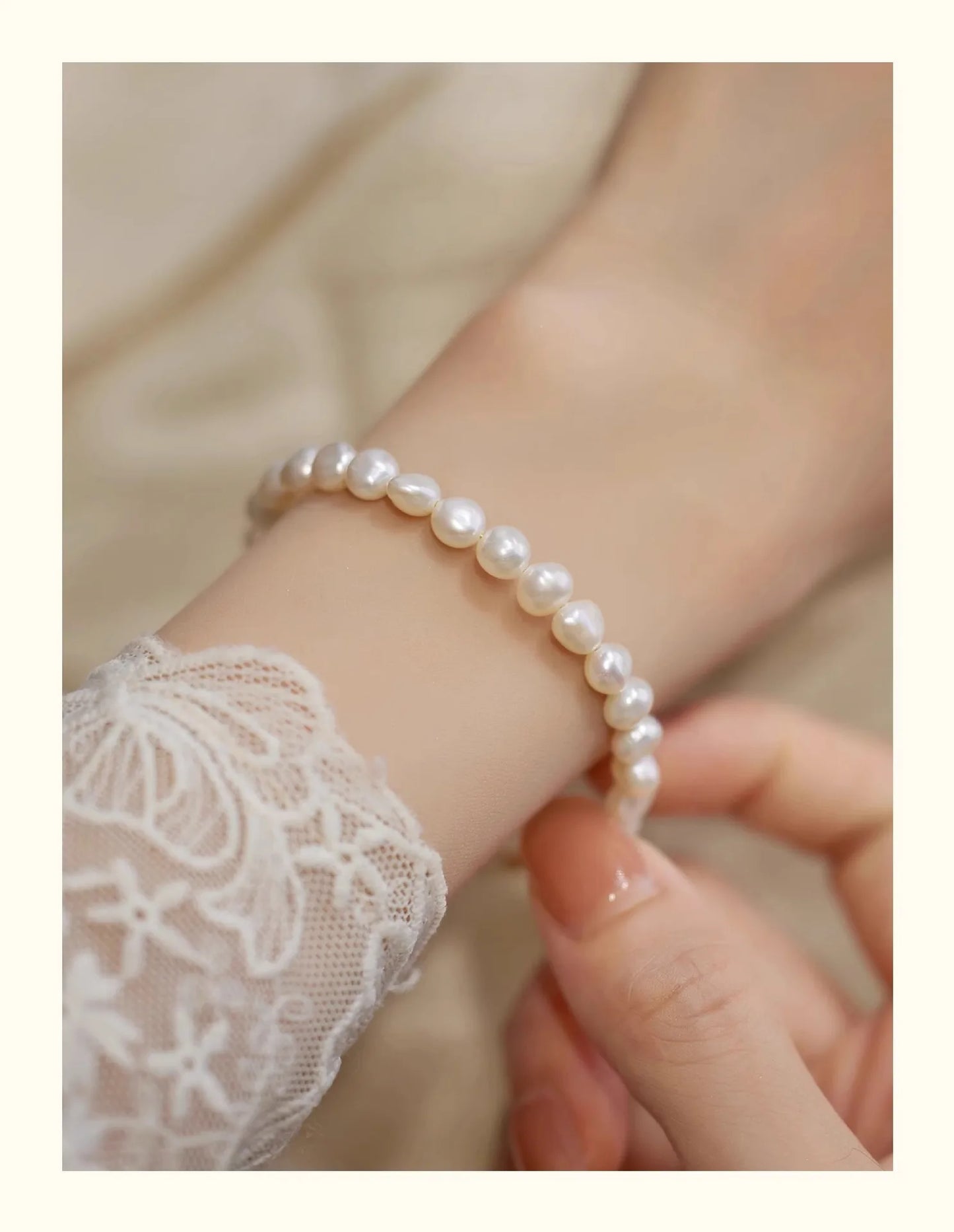 Beautiful Natural Pearl Bracelet for Women Fashion Bead High-End for Wedding Women Girlfriend Christmas Gifts