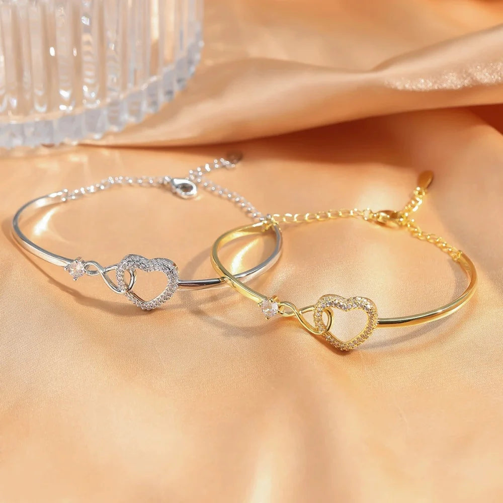 ‌Heart Bracelet with Extender Chain, Women Fashion Alloy Gold Plated Jewelry‌