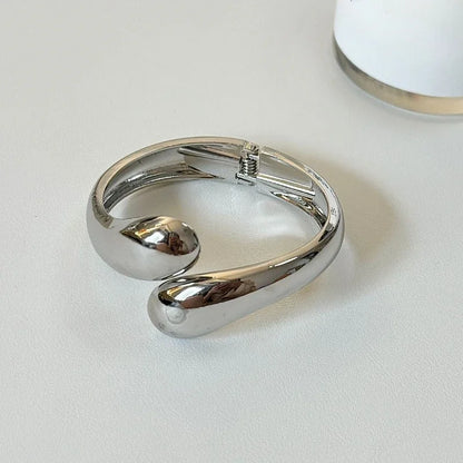 Modern Jewelry European and American Design Metal Geometric Bracelet For Women Party Gifts Exaggerative Accessories