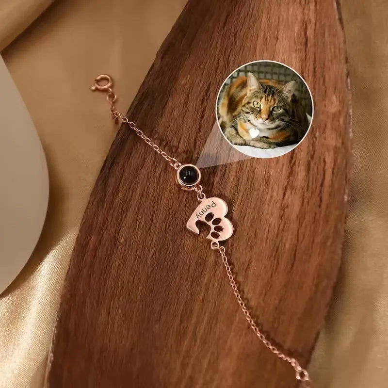 Custom Photo Projection Name Bracelets Personalized Picture Dog Cat Paw Charm Custom Name Text Pet Jewelry Gifts for Women