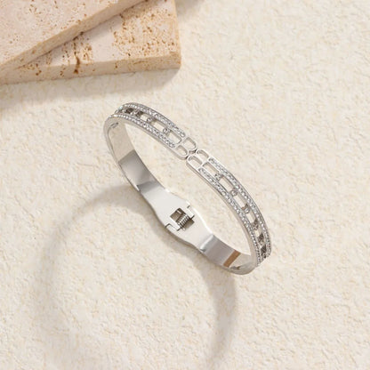 Charming women's bracelet: symmetrical chain - diamond decoration, fashionable wrist jewelry