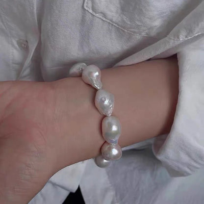 Natural Freshwater Irregular Colorful Bright White Baroque Pearl Bracelet with Elastic Rope That Can Be Adjusted in Size Freely
