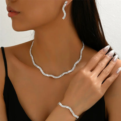 Luxury Wedding Jewelry Set: Necklace, Bracelet and Earring Set, Exquisite Crystal Jewelry, Women's Wedding Party Costumes