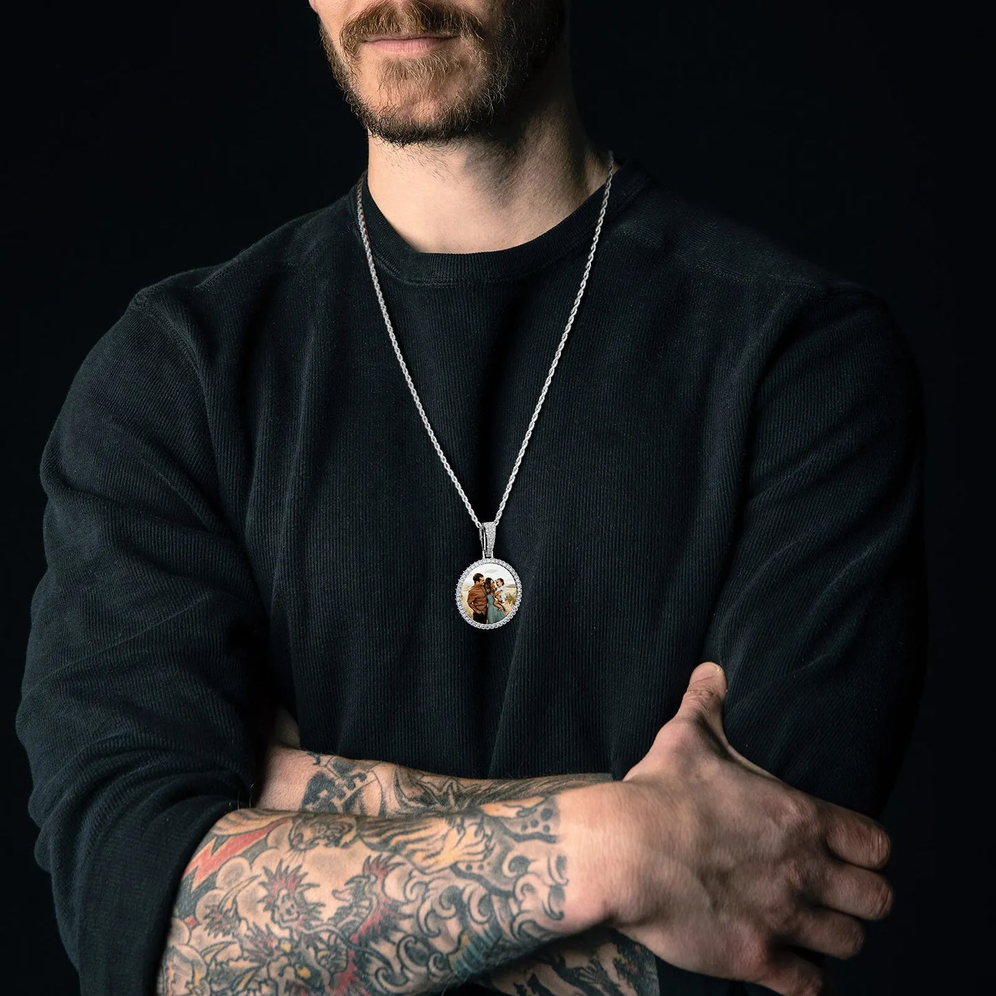 Vnox Free Custom Round Photo Frame Necklaces Gift for Women Men,Big Coin Pendant Zircon Stone Circle,Family Picture Gift to Dad