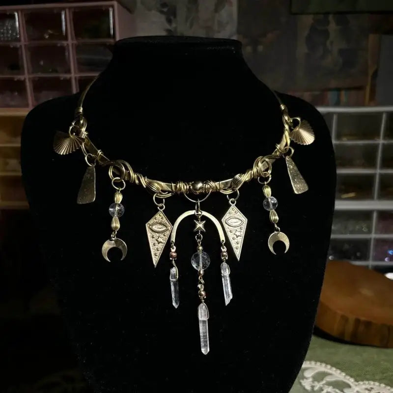 Glamorous Choker with Vintage Appeal; Red Crystal Moon Geometric Pendant Design; Women's Daily, Prom, Date Night Jewellery.