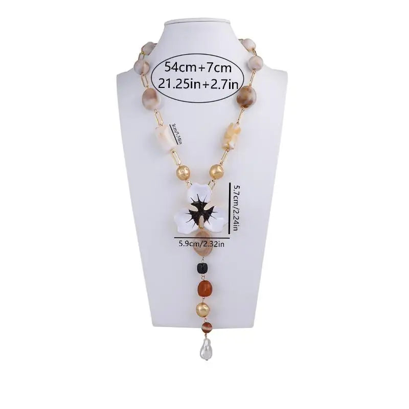 Fashion Gift Jewelry for Women featuring Resin Beads, Handcrafted Drip Oil Flower and Alloy Pendant Necklace