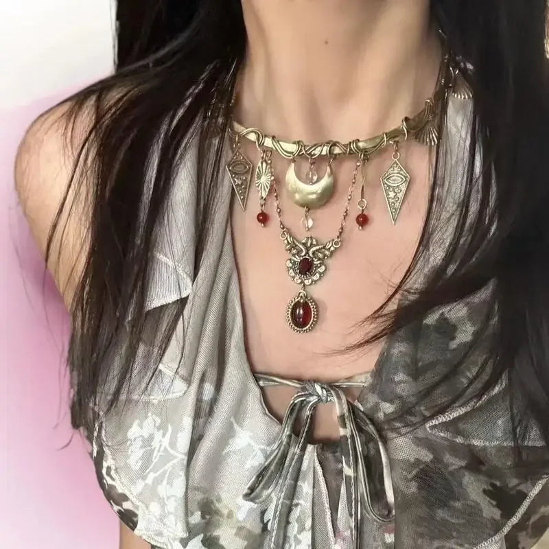 Glamorous Choker with Vintage Appeal; Red Crystal Moon Geometric Pendant Design; Women's Daily, Prom, Date Night Jewellery.