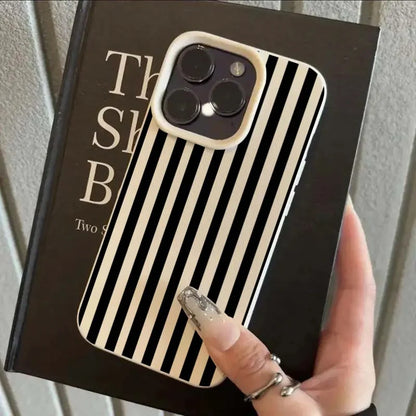 Colorful Striped Minimalist INS Couple Phone Case For iPhone 17 16 11 13 12 14 15 Pro Max XS X XR 7 8 Plus 16E 16 17 Pro Cover