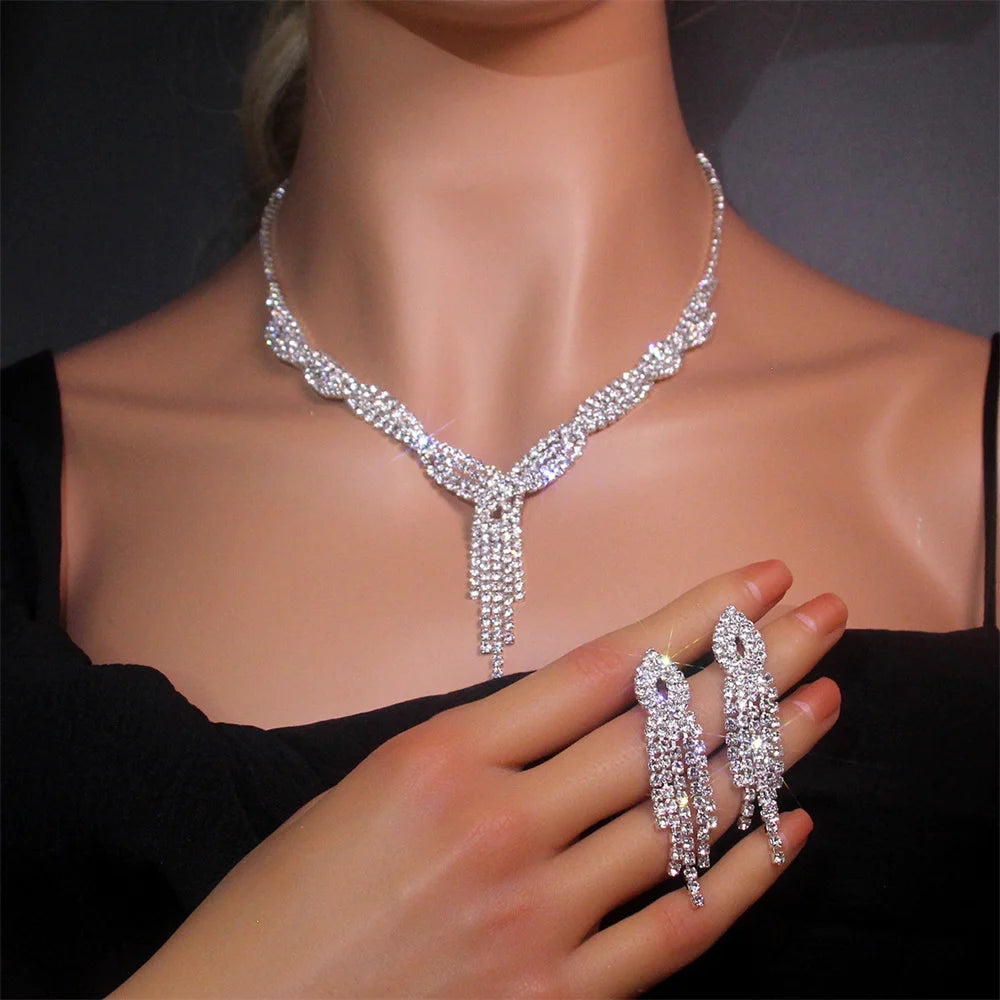 Elegant Women's Jewelry Set Rhinestone Tassel V-Necklace Earrings Zircon Bracelet Bridal Wedding Accessories Party Gift