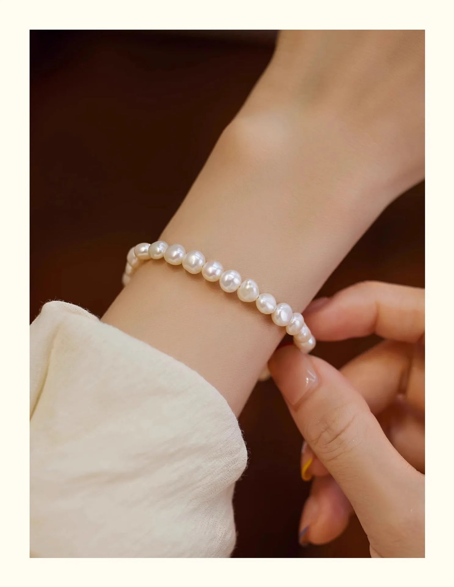 Beautiful Natural Pearl Bracelet for Women Fashion Bead High-End for Wedding Women Girlfriend Christmas Gifts