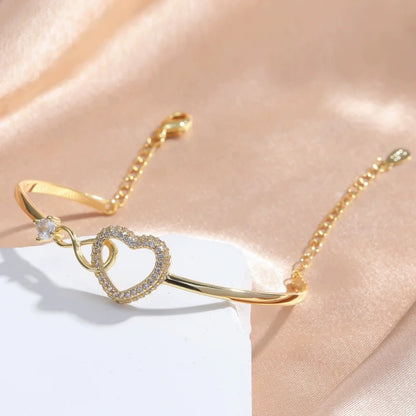 ‌Heart Bracelet with Extender Chain, Women Fashion Alloy Gold Plated Jewelry‌
