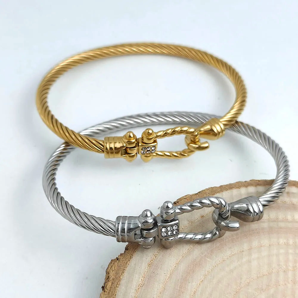 New steel wire button pattern horseshoe gold-plated stainless steel bracelet 18K, high quality waterproof couple bracelet, wife