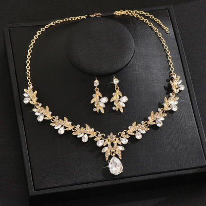2025 Fashion Jewelry Set for Bridal Necklace Earrings Set Women Crystal Engagement Wedding Banquet Dress Accessories