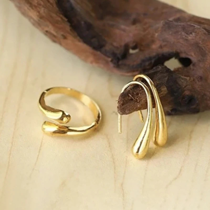 Ladies' Fashion Tear Bead Jewelry Set Gold Ring Necklace Bracelet Earring Four Piece Set Suitable For Engagement Jewelry Gifts