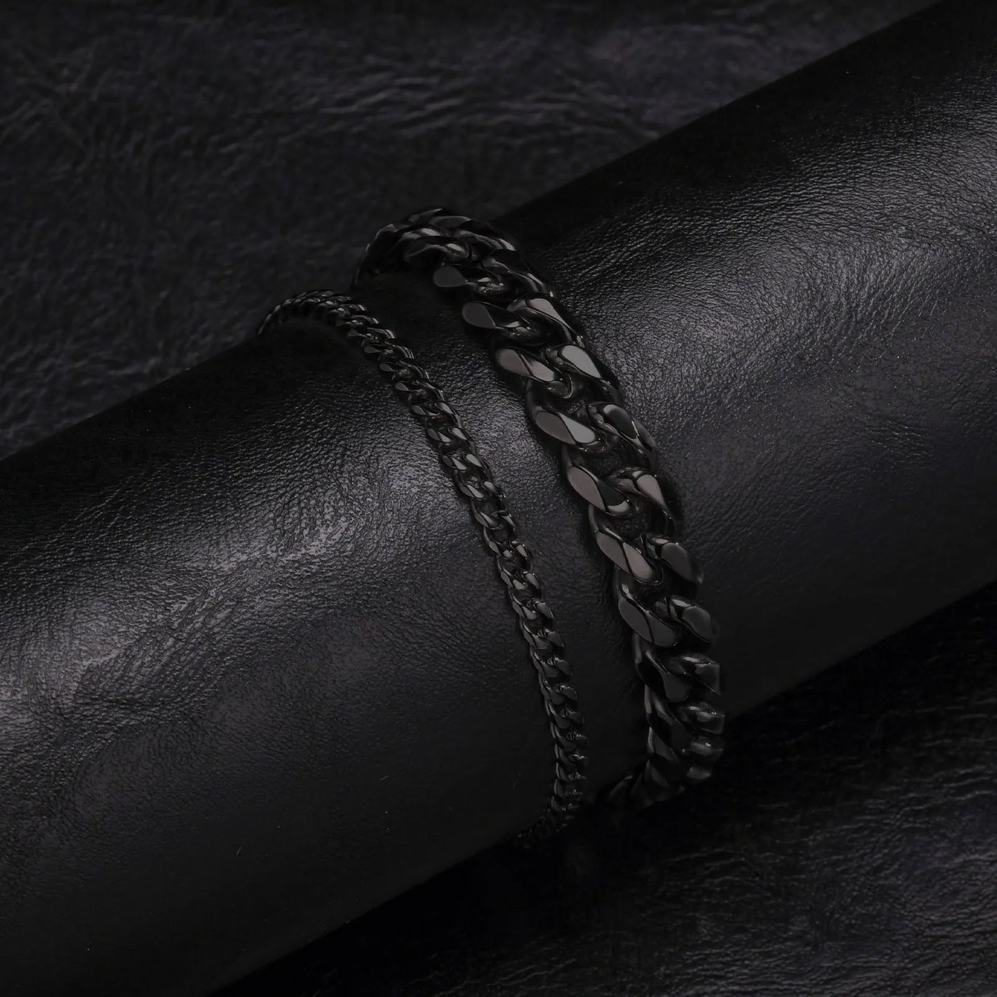 2pcs Men's Chain Bracelets,Stainless Steel Silver Gold Black Color Twist Rope Chain Wristband,Trendy Cuban Link Chains Gift