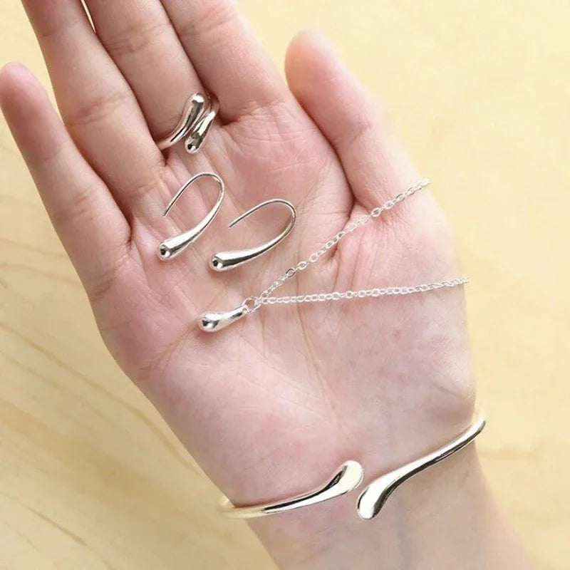 Ladies' Fashion Tear Bead Jewelry Set Gold Ring Necklace Bracelet Earring Four Piece Set Suitable For Engagement Jewelry Gifts