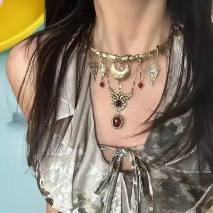 Glamorous Choker with Vintage Appeal; Red Crystal Moon Geometric Pendant Design; Women's Daily, Prom, Date Night Jewellery.